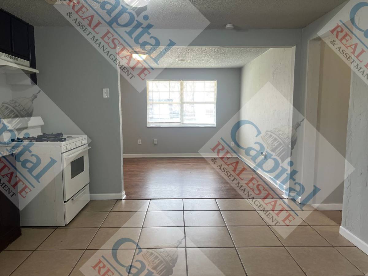 House for rent at 407 E Key Blvd, Oklahoma City, OK 73110