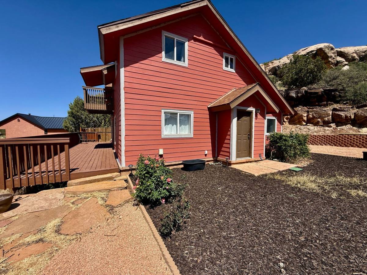 House for rent at 1404 Rome Way, Hurricane, UT 84737