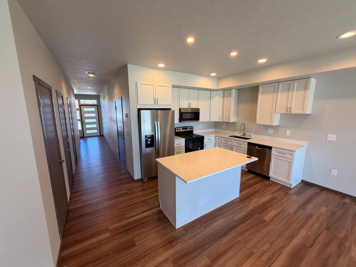 Apartment for rent at 2016 E Vanetta Ave, Spokane, WA 99217