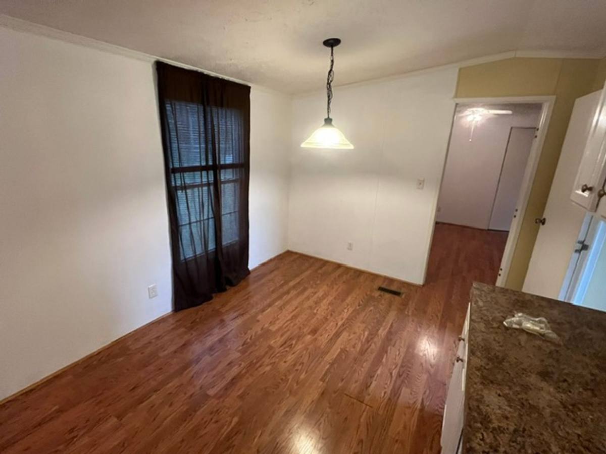 House for rent at 882 Nobles Mill Rd, Deep Run, NC 28525