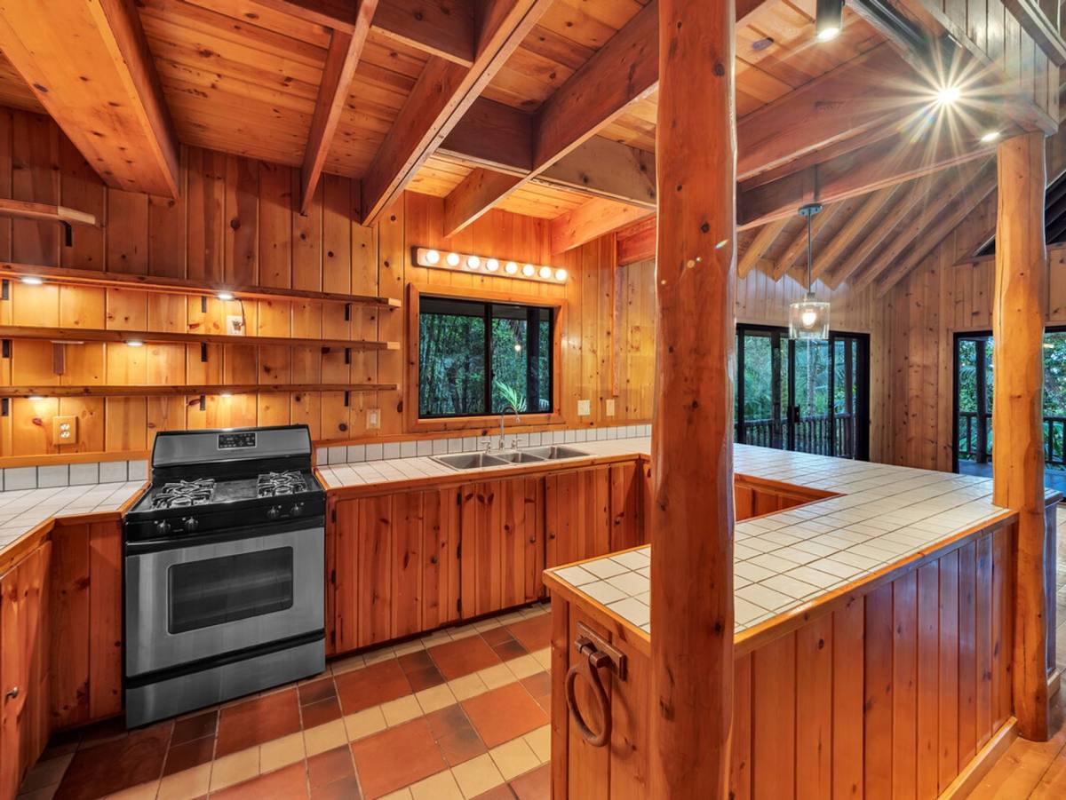House for rent at 73-1850 Hao St, Kailua Kona, HI 96740
