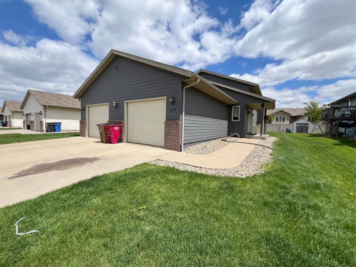 Apartment for rent at 8204 S Hughes Ave, Sioux Falls, SD 57108