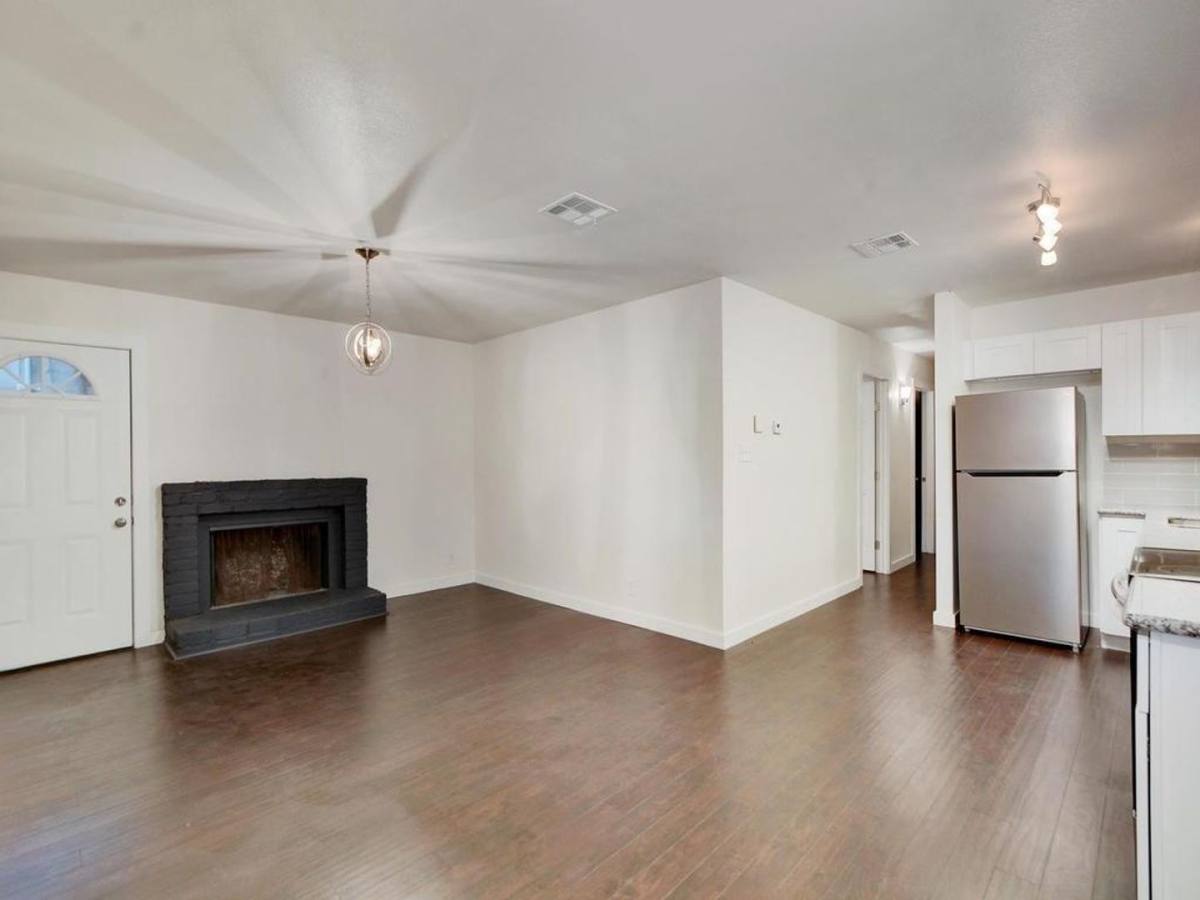 Townhouse for rent at 2706 Parker Lane #B, Austin, TX 78741
