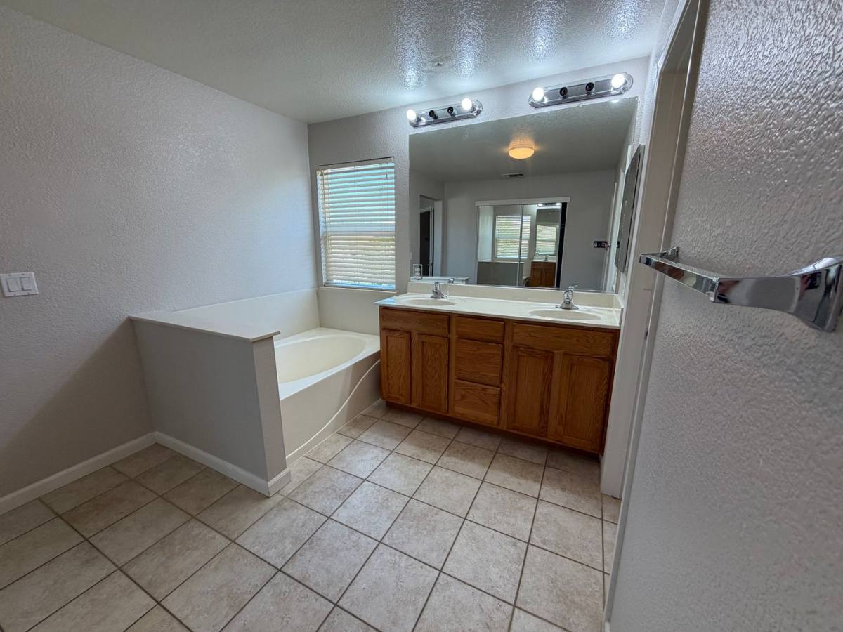 House for rent at 1613 Little Rock Circle, Suisun City, CA 94585