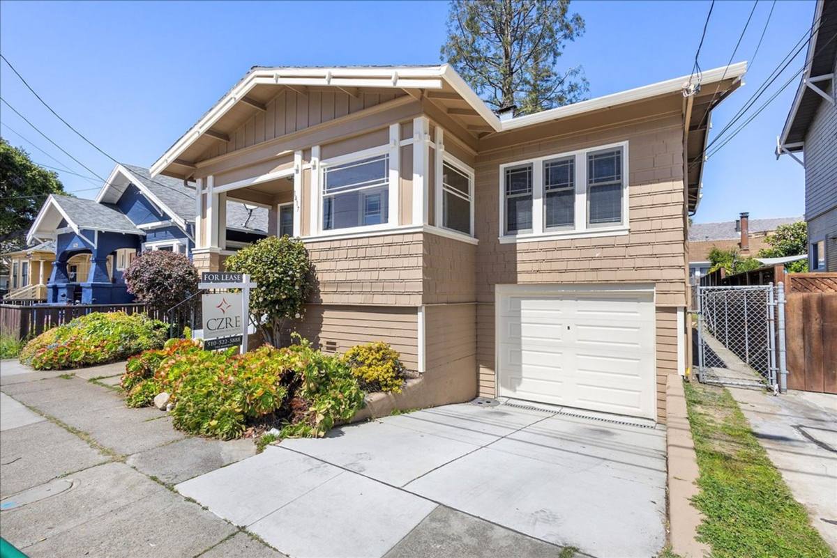 House for rent at 1417 Lincoln Ave, Alameda, CA 94501