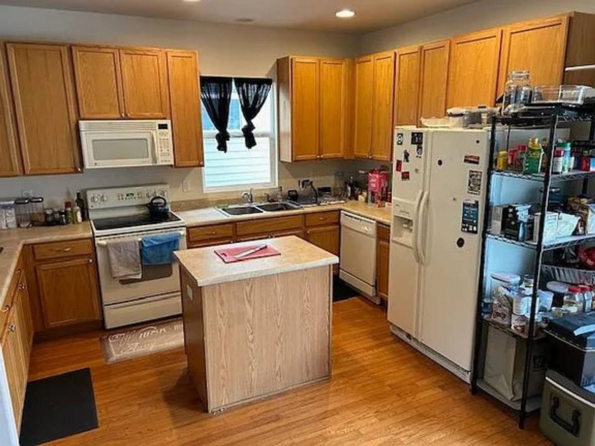 Townhouse for rent at 2153 Gilpin Ave, Colorado Springs, CO 80910