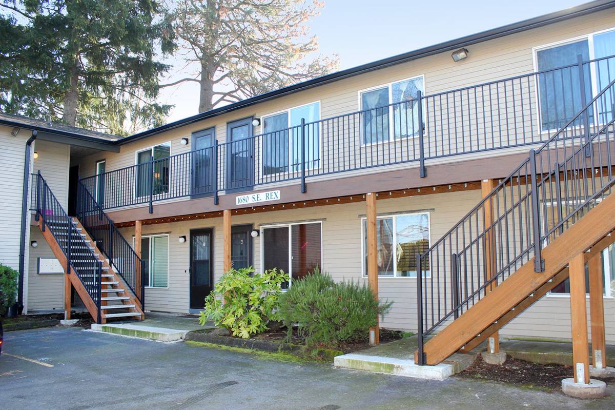 Apartment for rent at 1680 SE Rex St, Portland, OR 97202