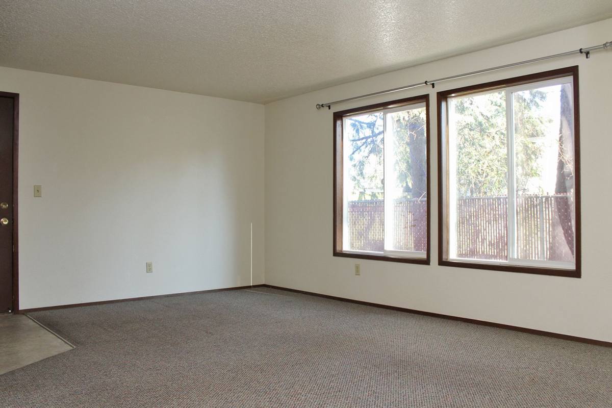 Apartment for rent at 1680 SE Rex St, Portland, OR 97202