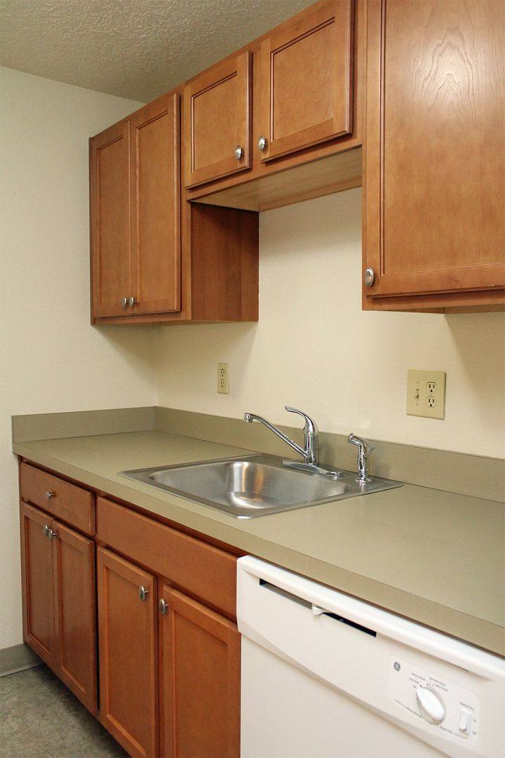Apartment for rent at 1680 SE Rex St, Portland, OR 97202