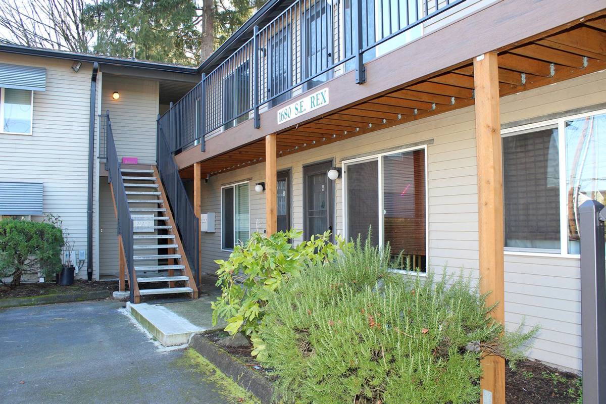 Apartment for rent at 1680 SE Rex St, Portland, OR 97202
