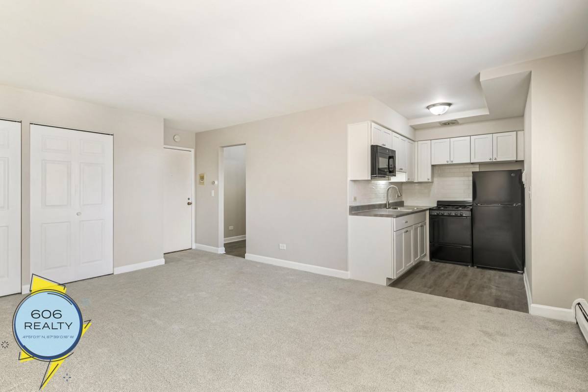 Apartment for rent at 3001 N Thatcher Ave, River Grove, IL 60171