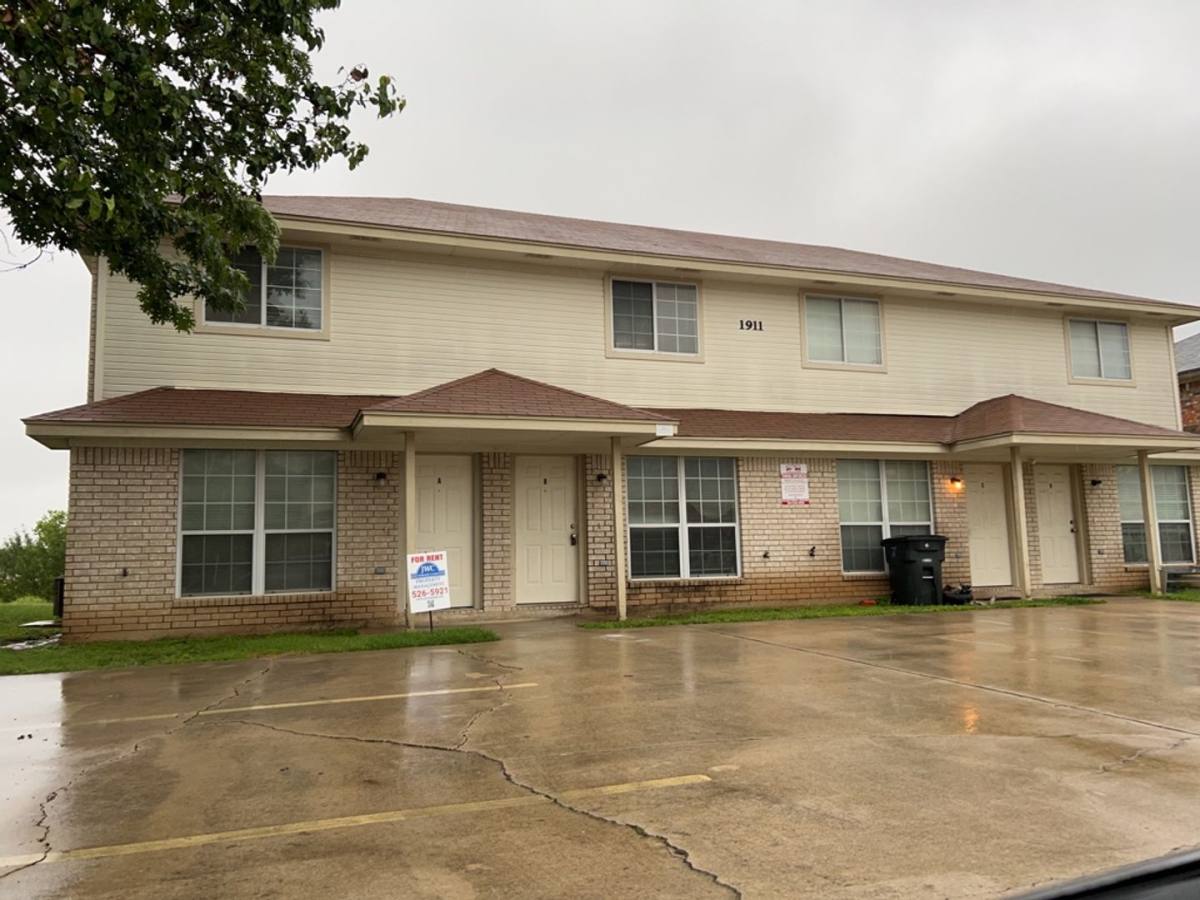 Apartment for rent at 1911 Monte Carlo Lane, Killeen, TX 76543