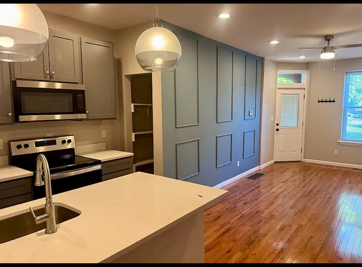 Apartment for rent at 4414 Swan Ave, Saint Louis, MO 63110