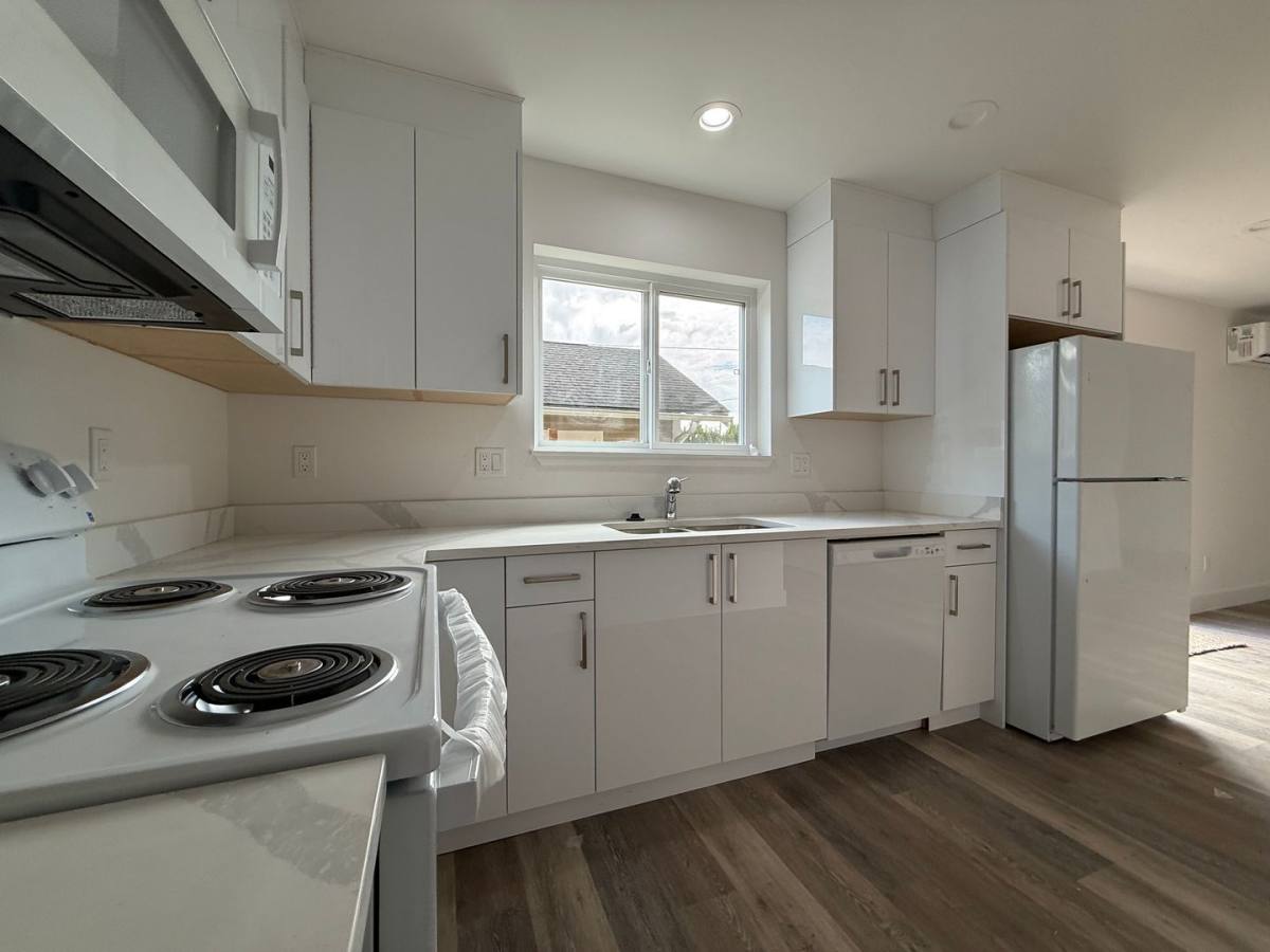 Apartment for rent at 912 Alabama St, Bellingham, WA 98225