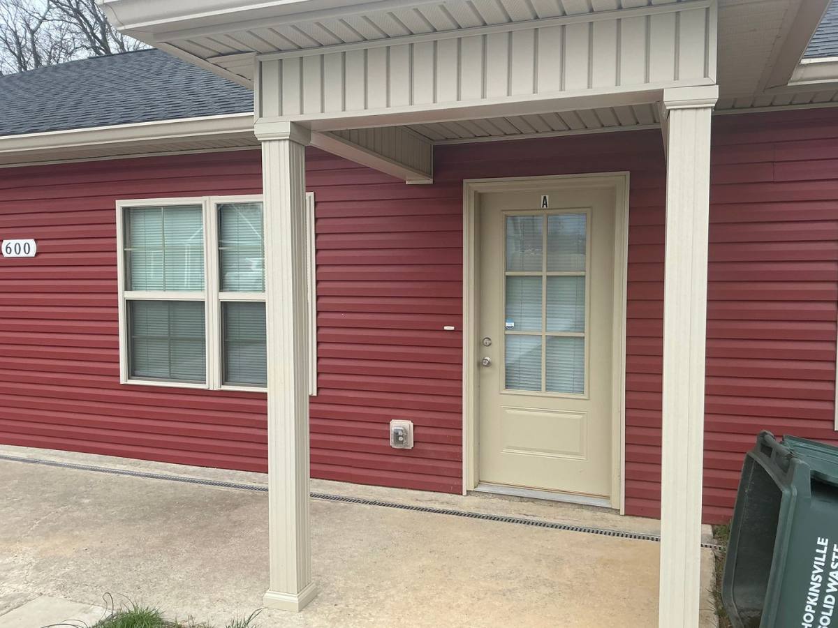 Apartment for rent at 600 Colonette, Hopkinsville, KY 42240