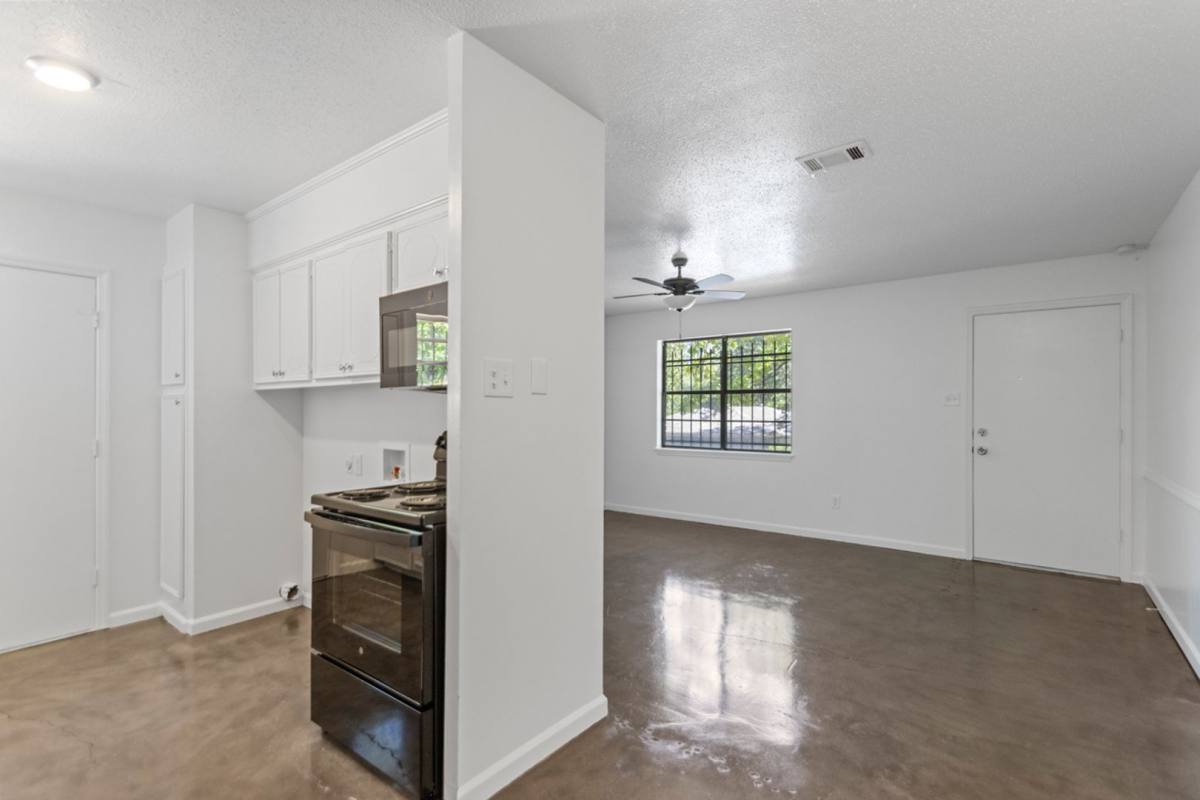 Apartment for rent at 600 Mimi Lane, Little Rock, AR 72211