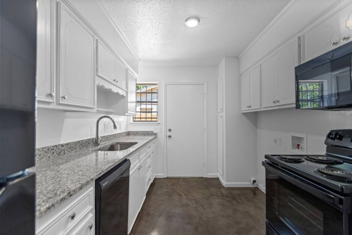Apartment for rent at 600 Mimi Lane, Little Rock, AR 72211