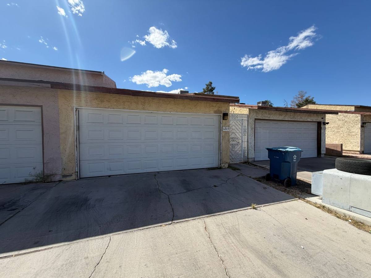 House for rent at 1215 Mews Lane, Las Vegas, NV 89101