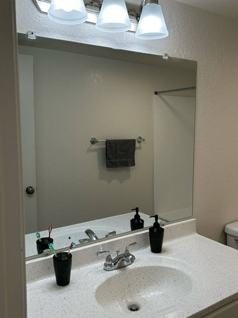 Apartment for rent at 733 B St, Ramona, CA 92065