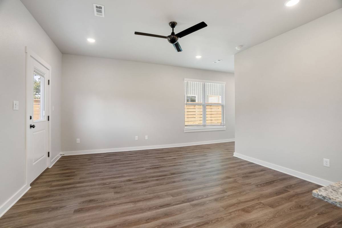 Apartment for rent at 840 Birdmaster Dr, Pea Ridge, AR 72751