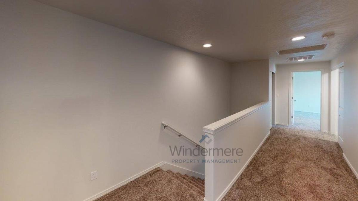 Apartment for rent at 1955 1957 Delmont St, Walla Walla, WA 99362