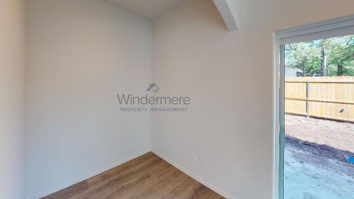 Apartment for rent at 1955 1957 Delmont St, Walla Walla, WA 99362