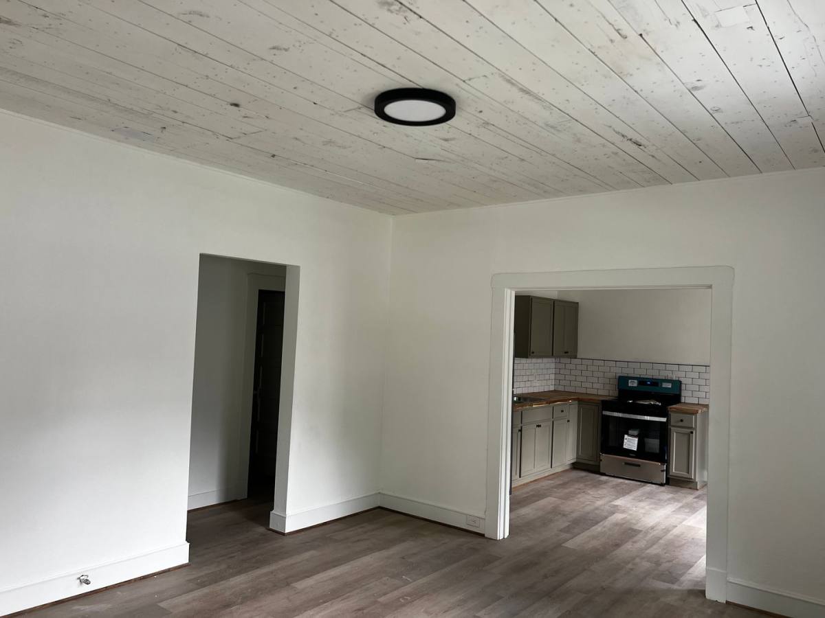 House for rent at 909 N 10th St, Waco, TX 76707
