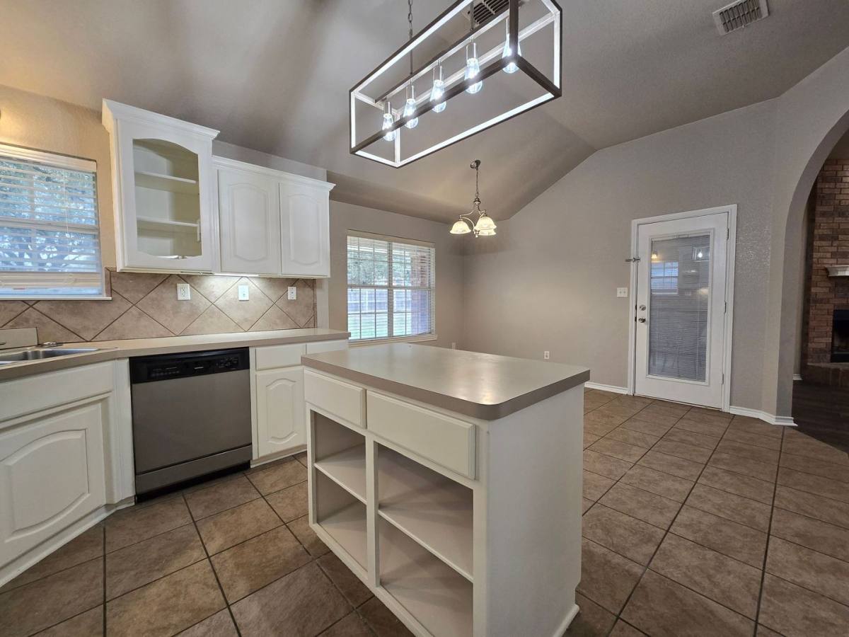 House for rent at 5609 Hunters Ridge Trail, Killeen, TX 76542