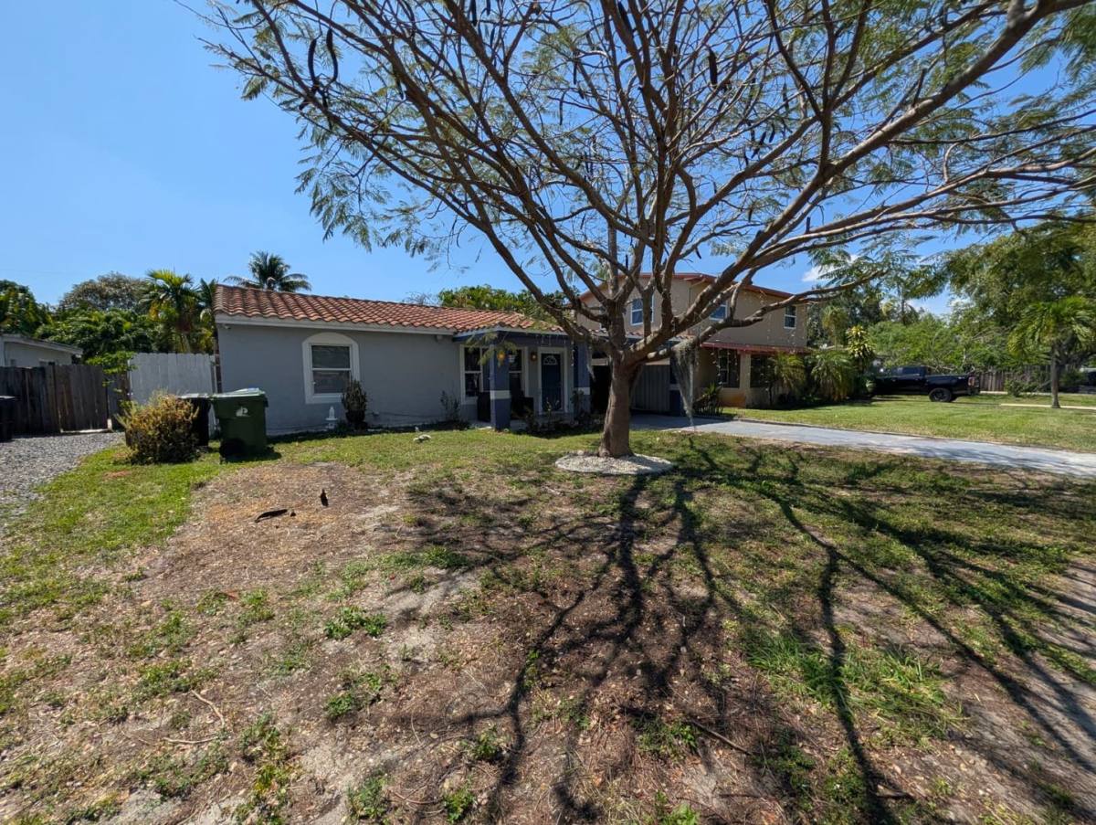 House for rent at 1629 NW 5th Ave, Fort Lauderdale, FL 33311