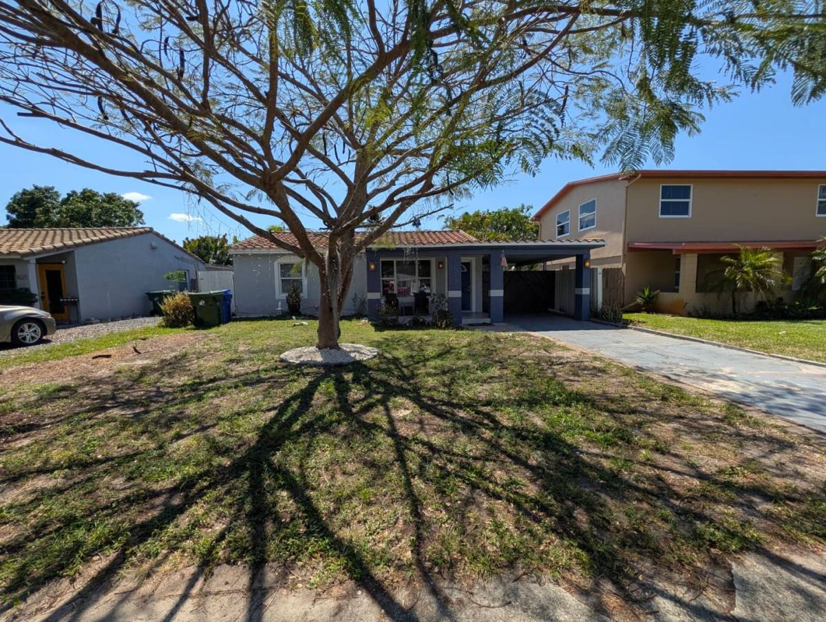 House for rent at 1629 NW 5th Ave, Fort Lauderdale, FL 33311
