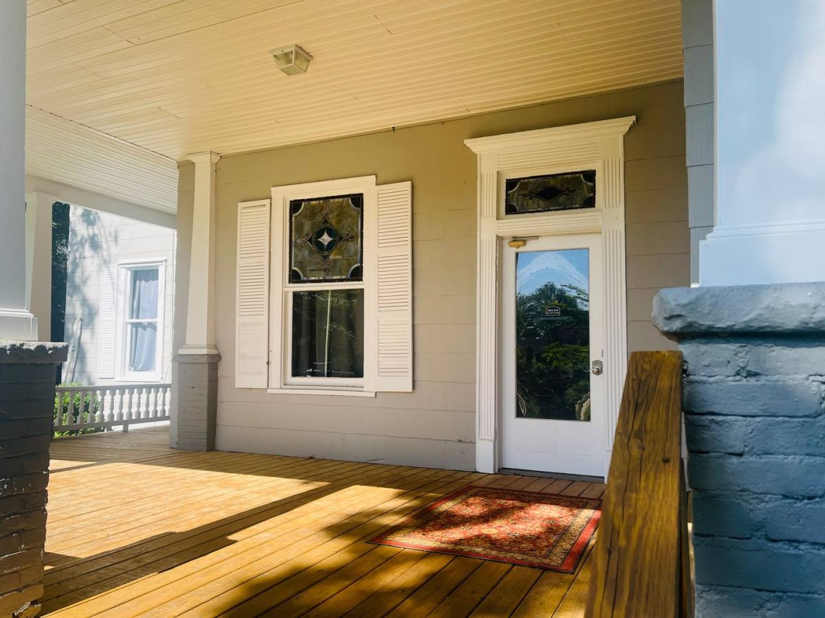 Apartment for rent at 109 Ben Hill St, Lagrange, GA 30240