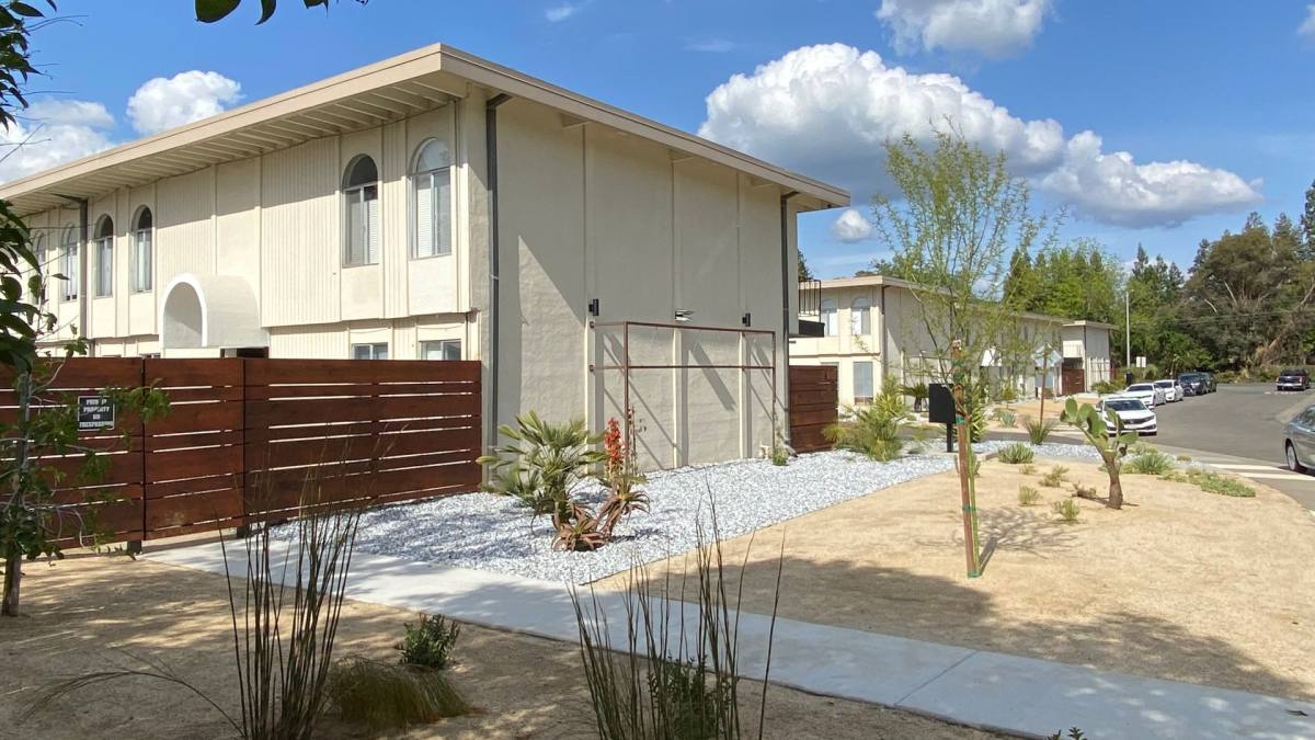 Townhouse for rent at 7337 Gail Way, Fair Oaks, CA 95628