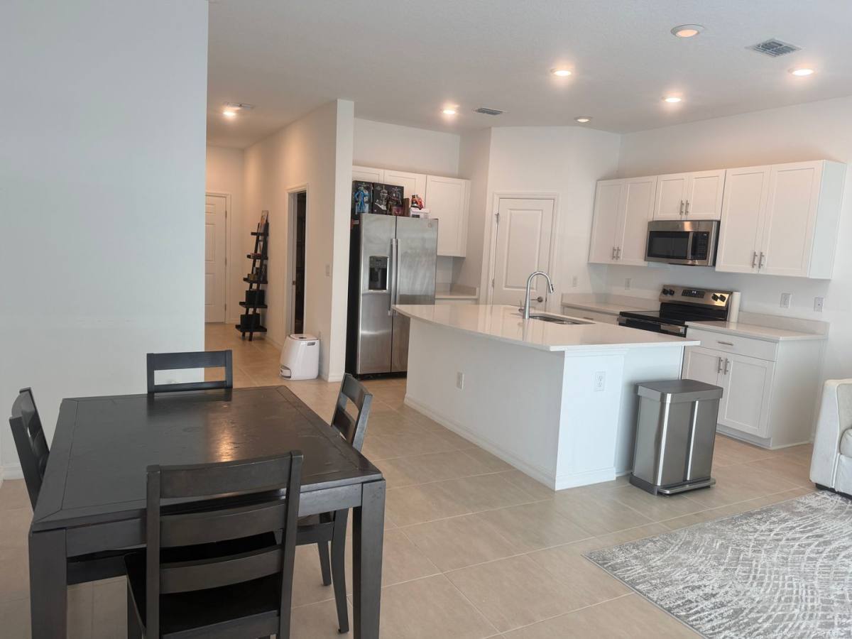 Townhouse for rent at 11820 Glenside Terrace, Palmetto, FL 34221