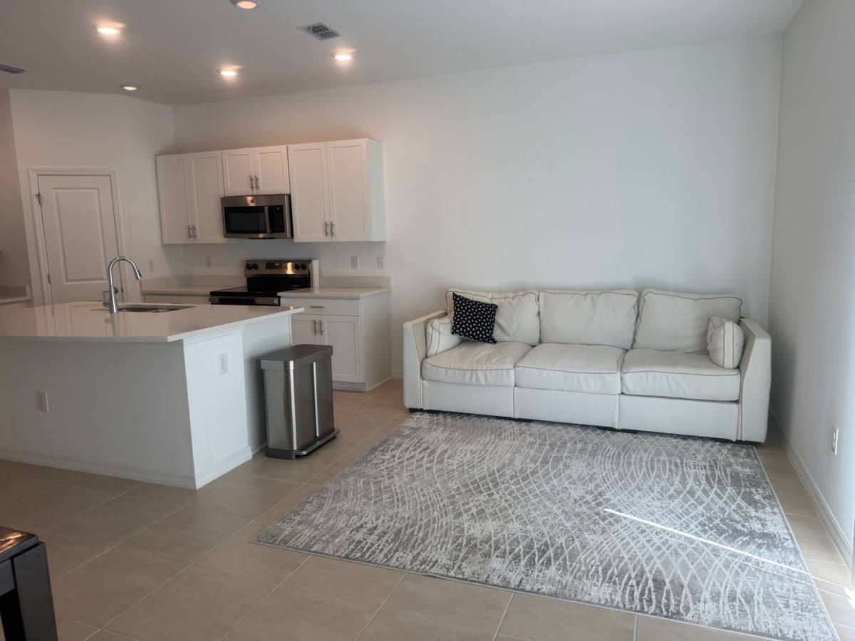 Townhouse for rent at 11820 Glenside Terrace, Palmetto, FL 34221