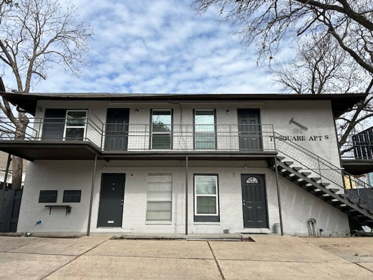 Apartment for rent at 202 E 30th St, Austin, TX 78705