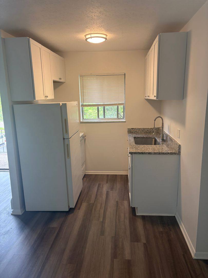 Apartment for rent at 1 Main St, Addyston, OH 45001