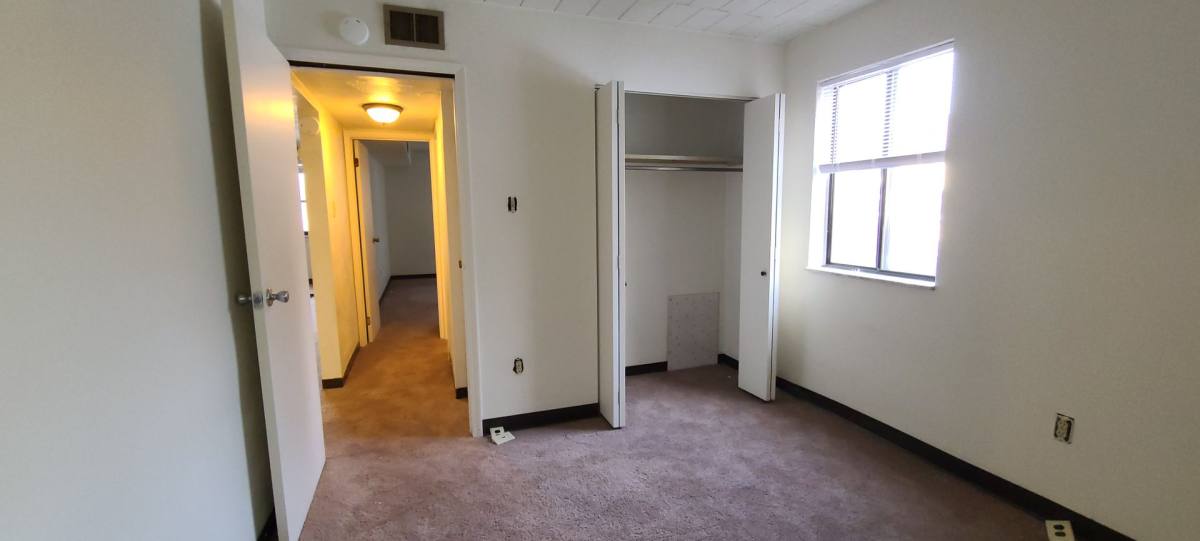 Apartment for rent at 10 N Meadowcroft Ave, Pittsburgh, PA 15216