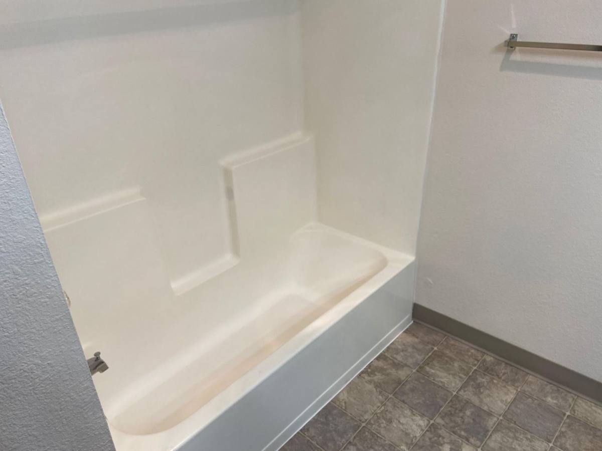 Apartment for rent at 926 Anderson Lane, Springfield, OR 97477