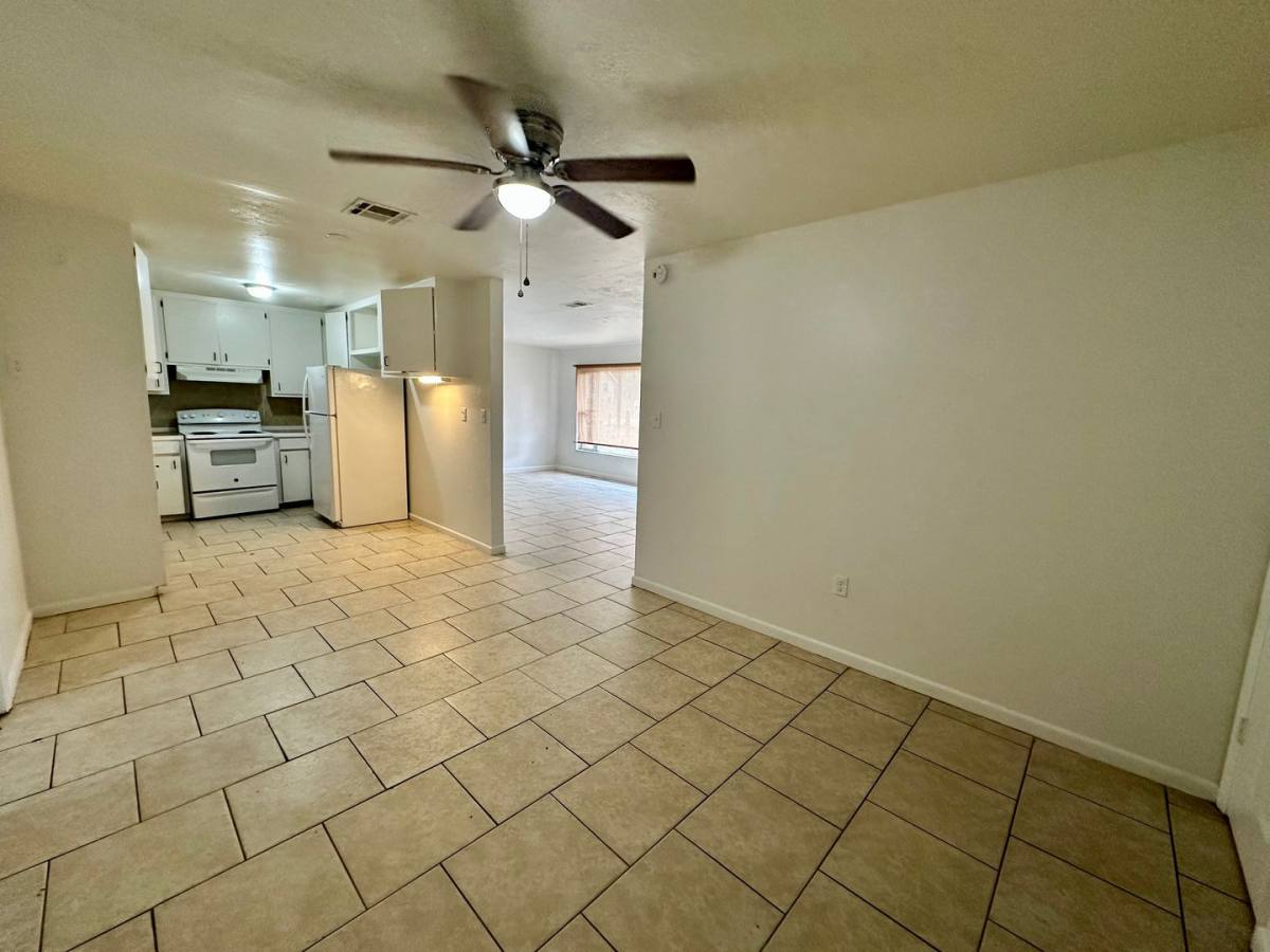 House for rent at 1317 Cambridge Dr, Kissimmee, FL 34747