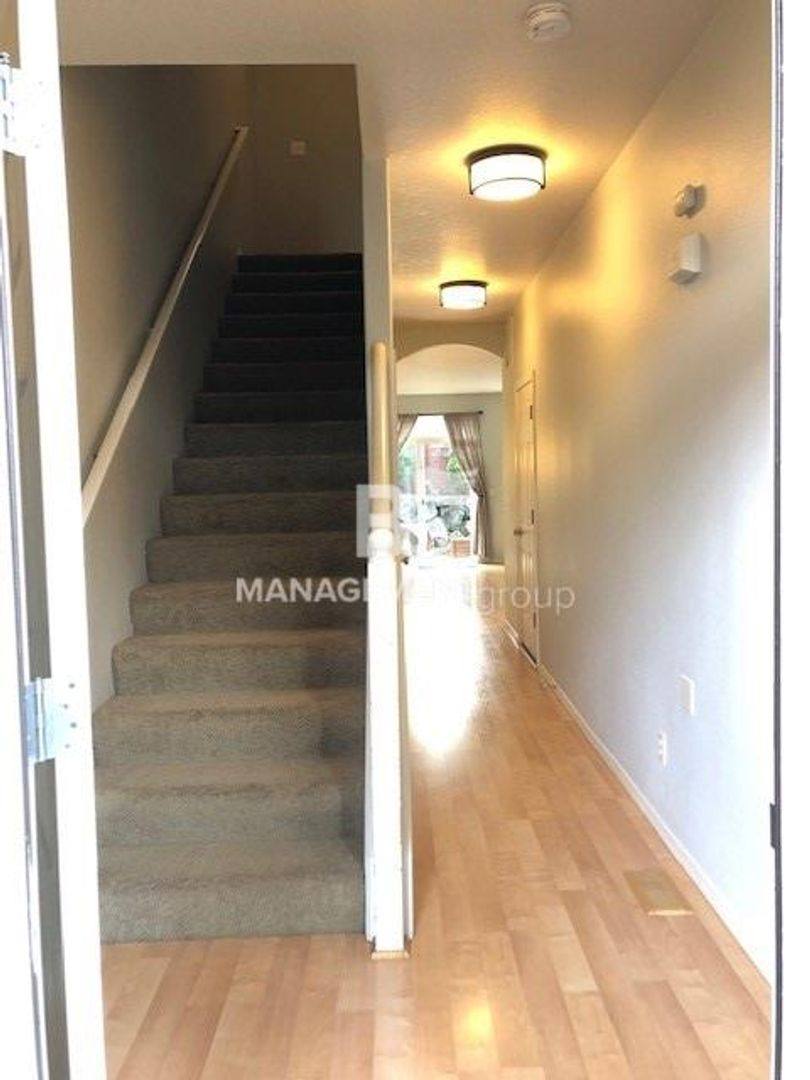 Townhouse for rent at 17222 NW Widgi Creek Court, Beaverton, OR 97006