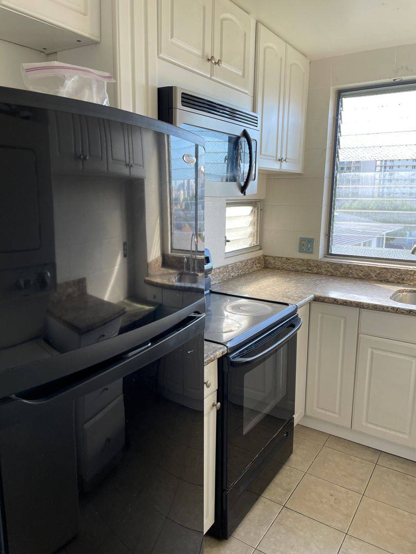 Apartment for rent at 1555 Pohaku St, Honolulu, HI 96817