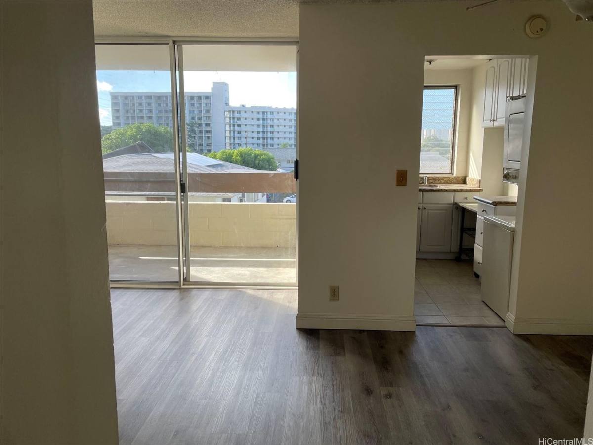 Apartment for rent at 1555 Pohaku St, Honolulu, HI 96817
