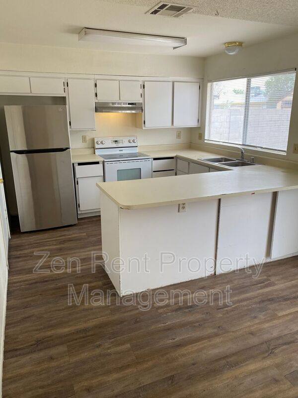 House for rent at 5233 W Altadena Ave, Glendale, AZ 85304