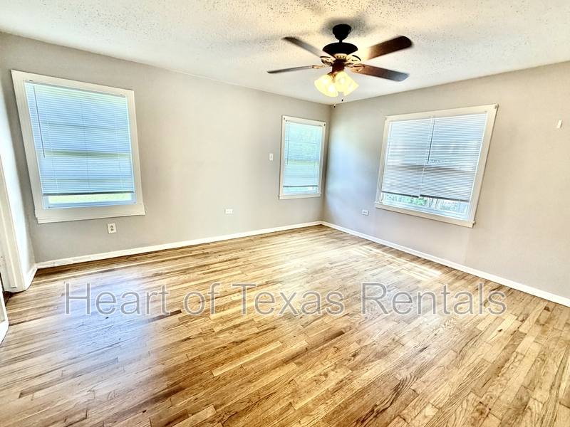 Apartment for rent at 4010 Homan Ave, Waco, TX 76707