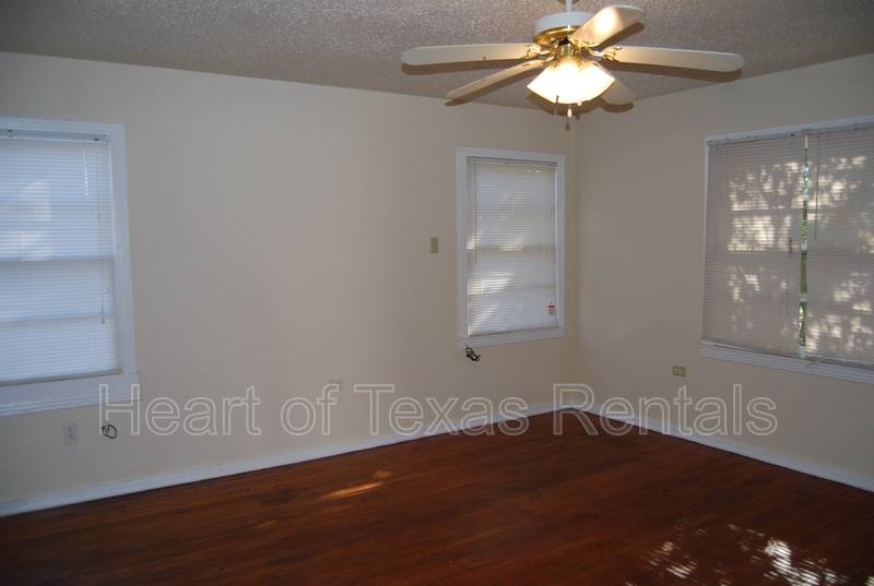 Apartment for rent at 4010 Homan Ave, Waco, TX 76707