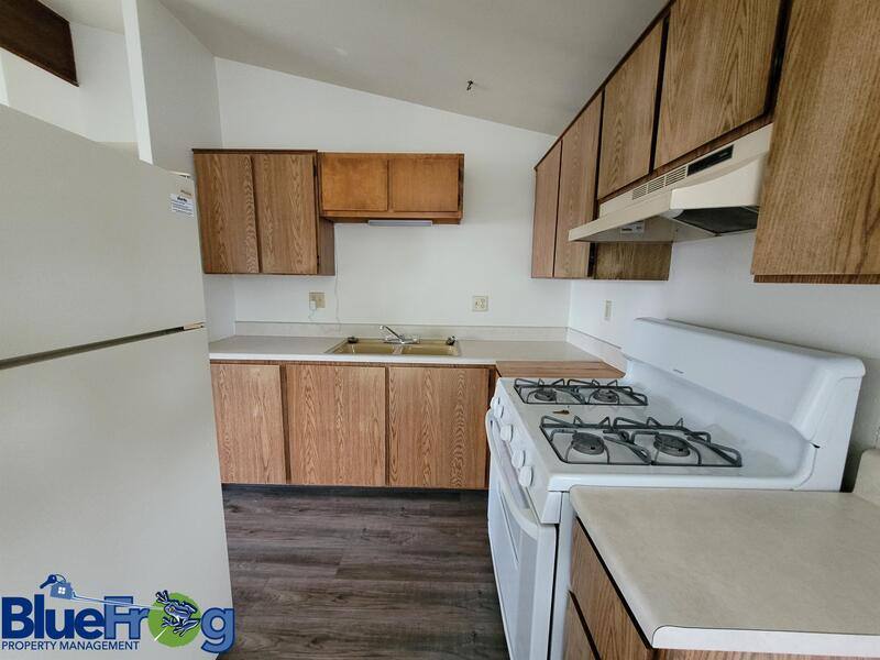 Apartment for rent at 414 Chicago St, Pulaski, WI 54162