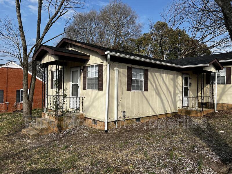 Apartment for rent at 208 W Chestnut St #B, Stanley, NC 28164