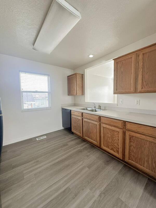 Apartment for rent at 327 N 270 W, Tremonton, UT 84337