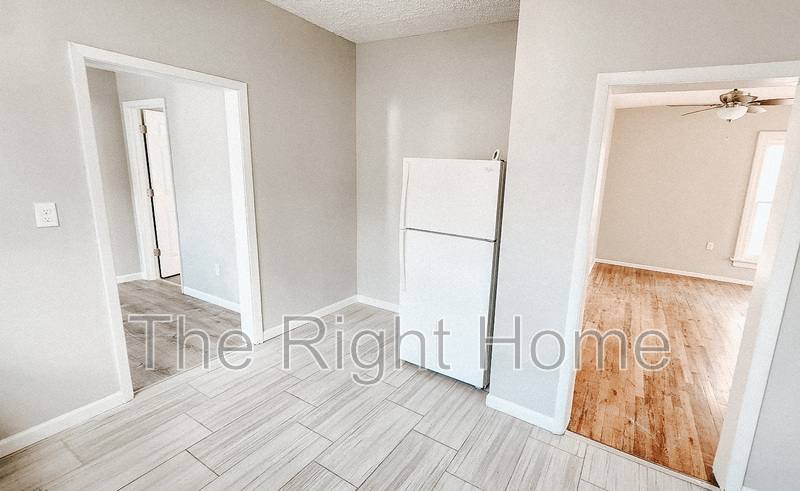 House for rent at 840 E 6th St, Fremont, NE 68025