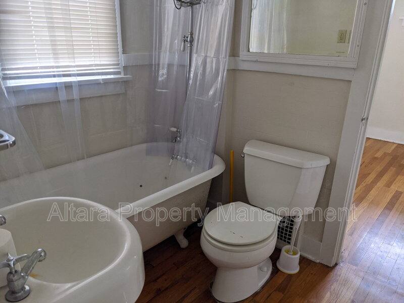 House for rent at 1824 S Franklin St, Denver, CO 80210